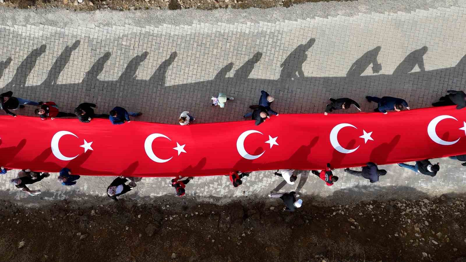 gumushanede kabaktepe sehitlerine vefa yuruyusu duzenlendi 12 i6lEWGAh