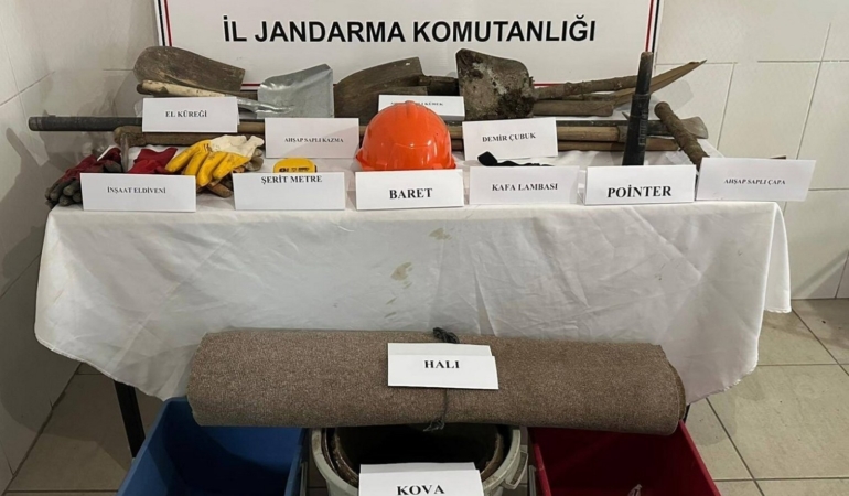 gumushanede-kacak-kazi-yapan-4-kisi-sucustu-yakalandi-G1SW3pPh.jpg