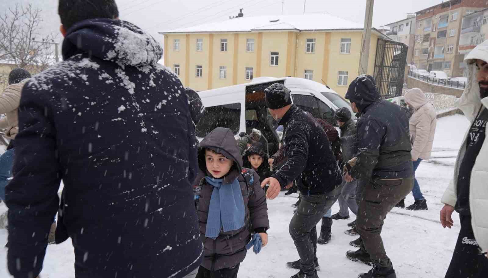 gumushanede kar esareti 0 8TpJVeEe