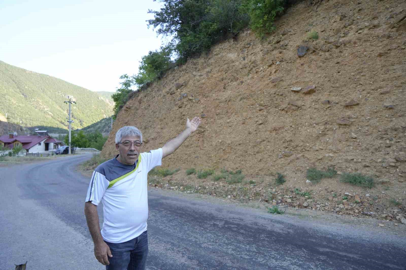 gumushanede vatandaslarin tapulu arazileri toprak kaymalari nedeniyle her gecen gun kuculuyor 0 6fjtWSd8