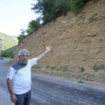 gumushanede-vatandaslarin-tapulu-arazileri-toprak-kaymalari-nedeniyle-her-gecen-gun-kuculuyor-TFIEYt8F.jpg