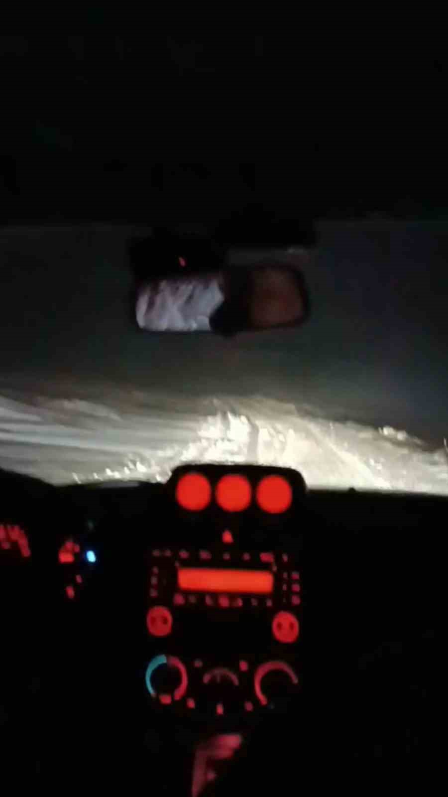 gumushanede yaylada kar nedeniyle mahsur kalan vatandaslar kurtarildi 1 tiPjTQek