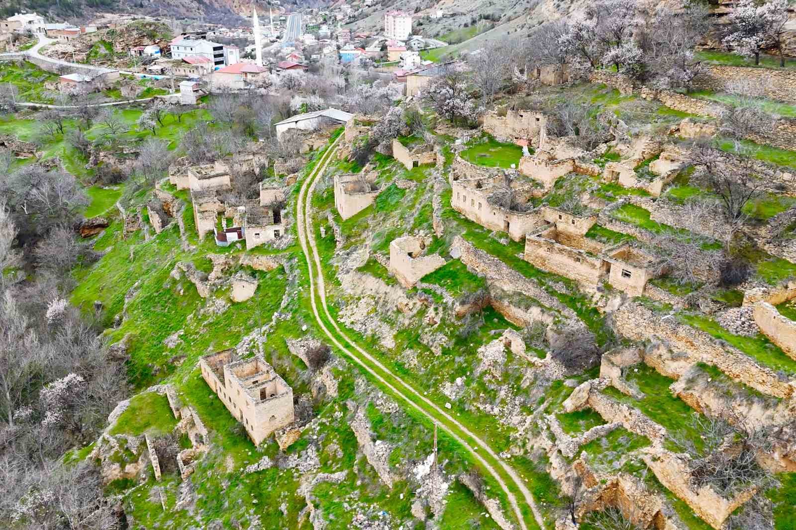 gumushanenin sakli hazinesi eski mardin hayran birakiyor 5 WtvASm34