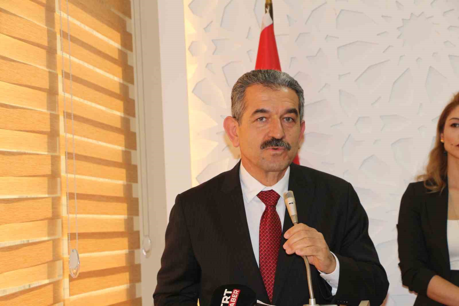 Günde yaklaşık 10 bin kişinin kullandığı Habur, Irak ile ticarette ana geçiş noktası olmayı sürdürüyor 7 gunde yaklasik 10 bin kisinin kullandigi habur irak ile ticarette ana gecis noktasi olmayi EBNi9Mu8