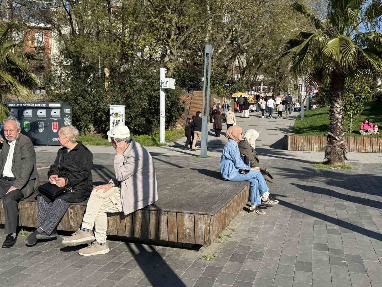 Güneş yüzünü gösterdi, Zonguldak’ta sahil şeridi hareketlendi 5 gunes yuzunu gosterdi zonguldakta sahil seridi hareketlendi 1 2jwyNM9R