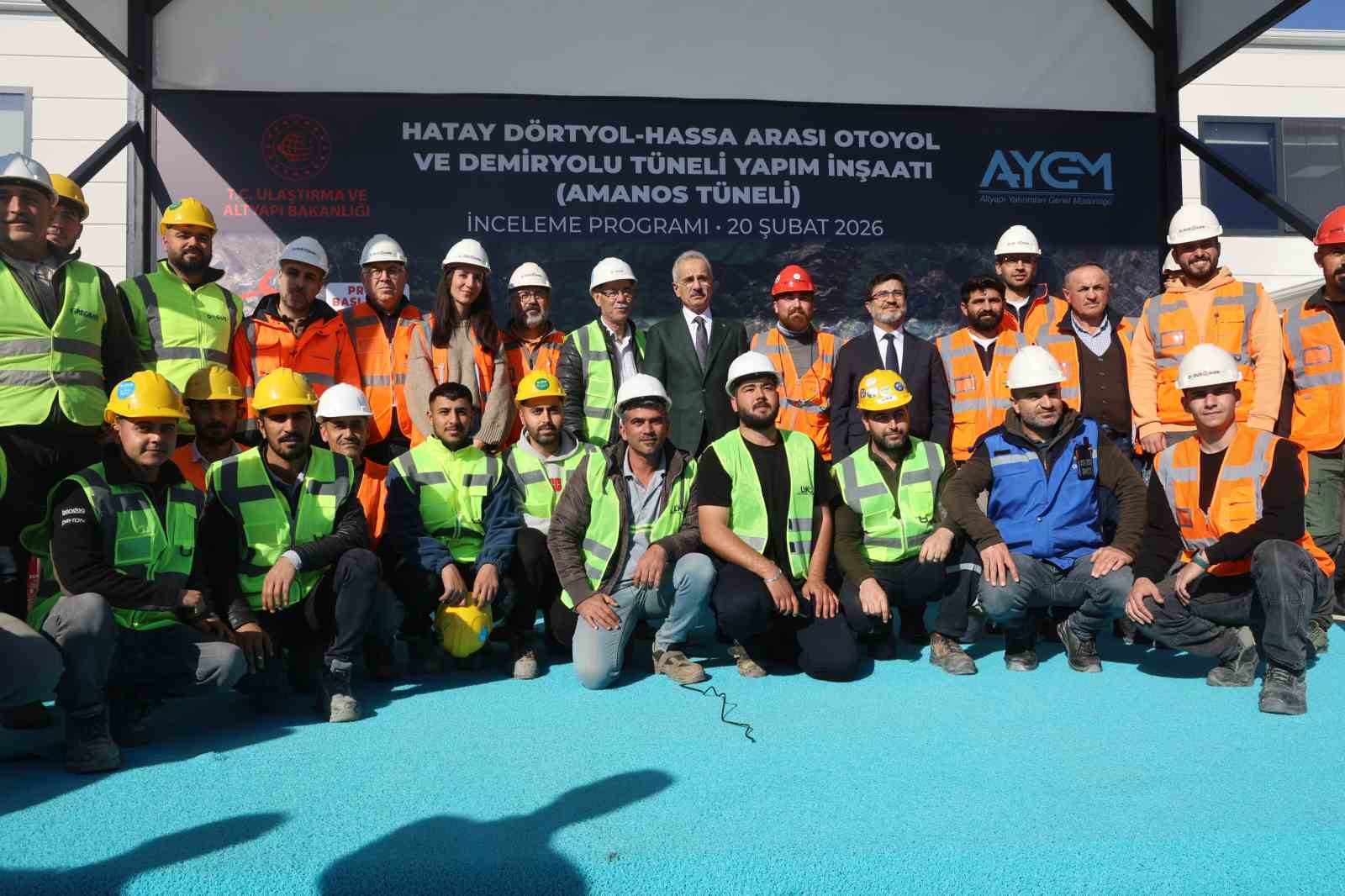guneydogu anadolu ve arap yarimadasini iskenderun korfezine dogrudan baglayacak projede insa calismalarina baslandi 4 kMLXDGYS