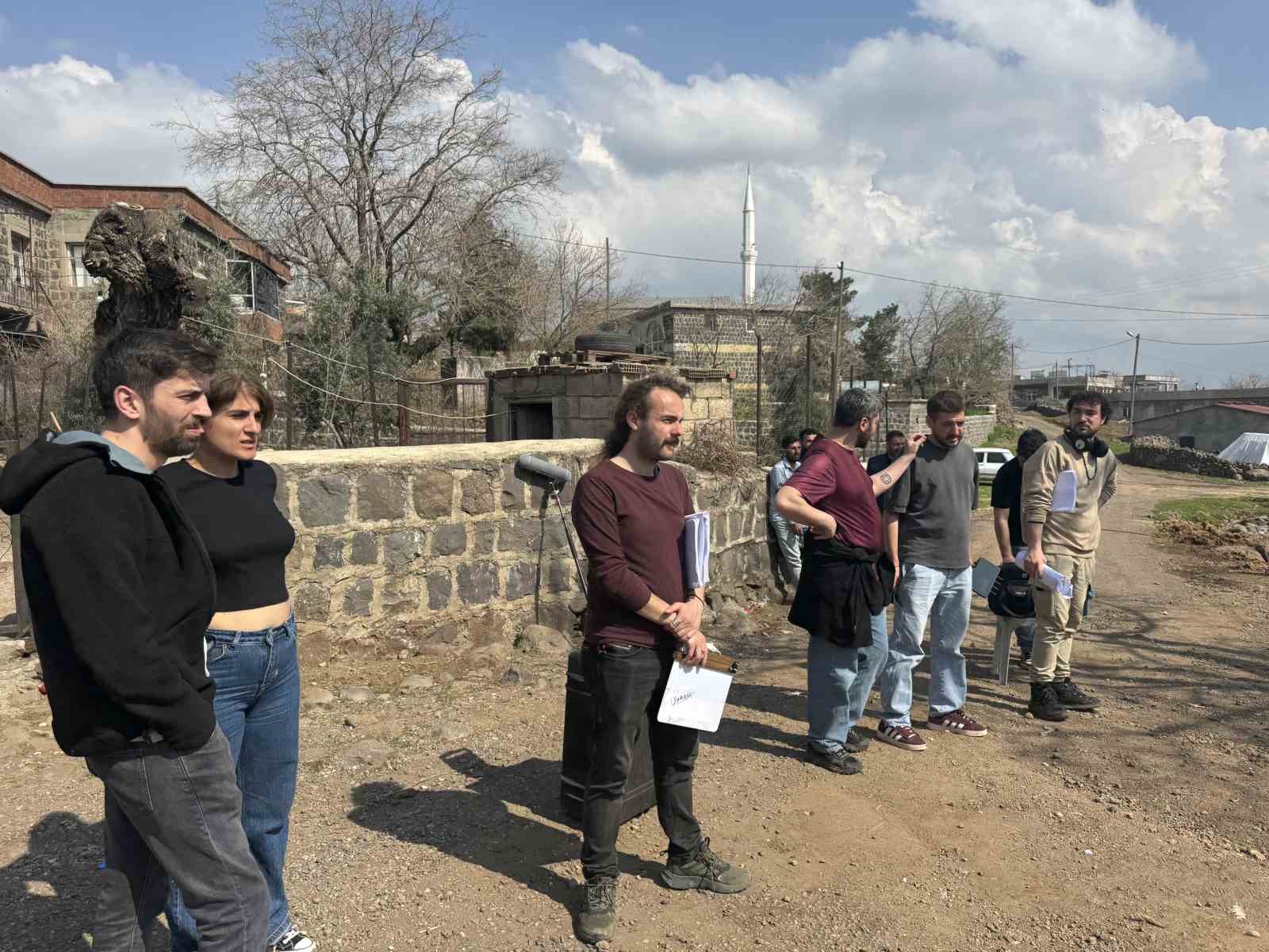 Güneydoğu’nun yaşam tarzı beyaz perdeye aktarılıyor 6 guneydogunun yasam tarzi beyaz perdeye aktariliyor 2 rQXXLgIL