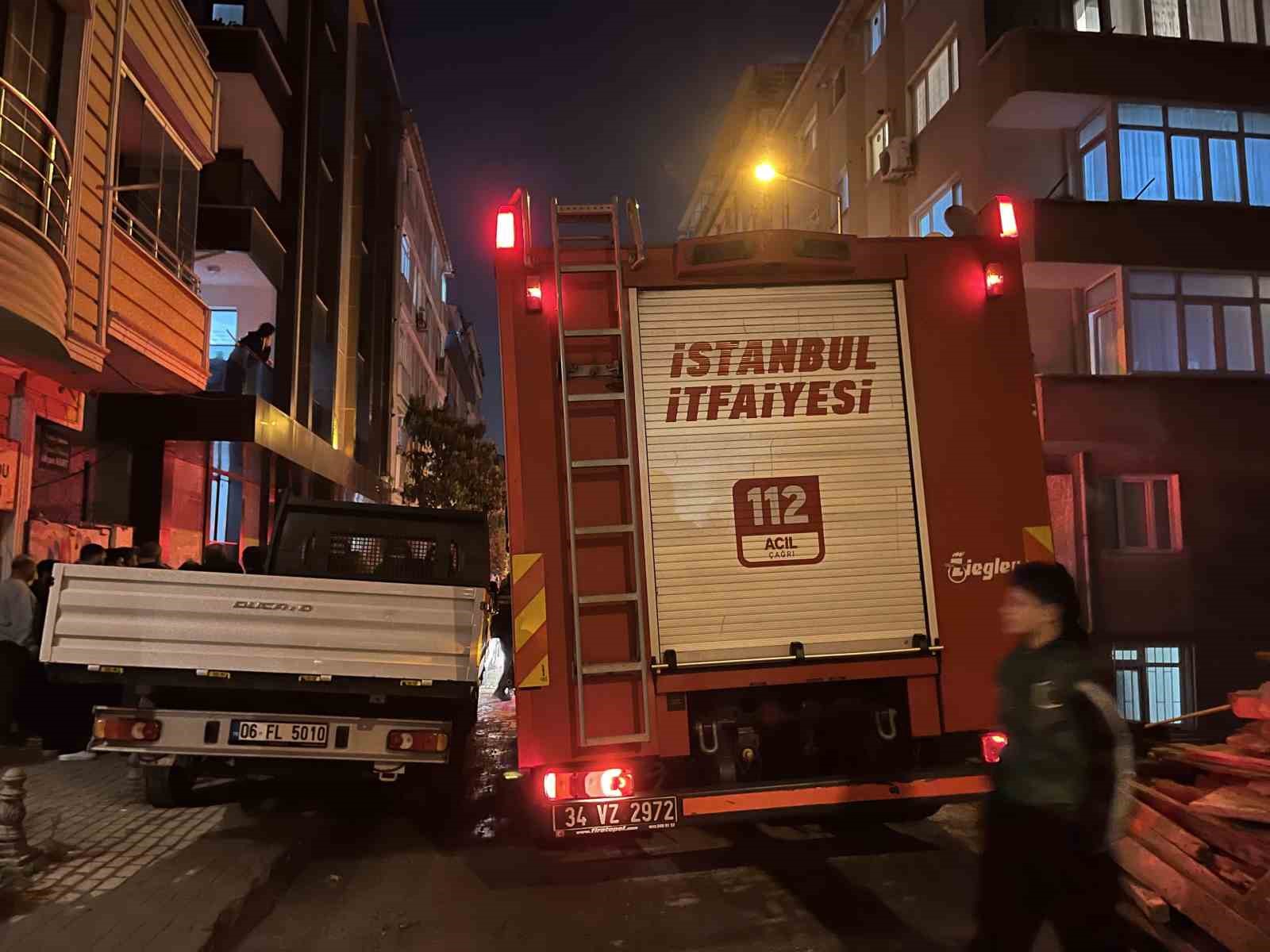 gungorende binadaki patlamada yasli cift yaralandi 0 37dYvAhe