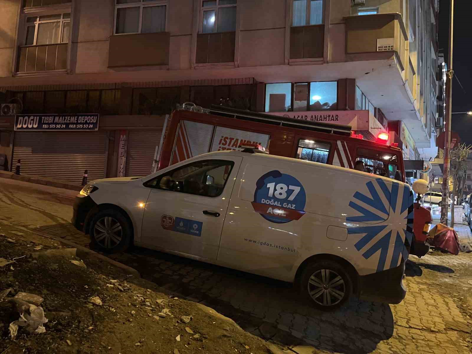 gungorende binadaki patlamada yasli cift yaralandi 1