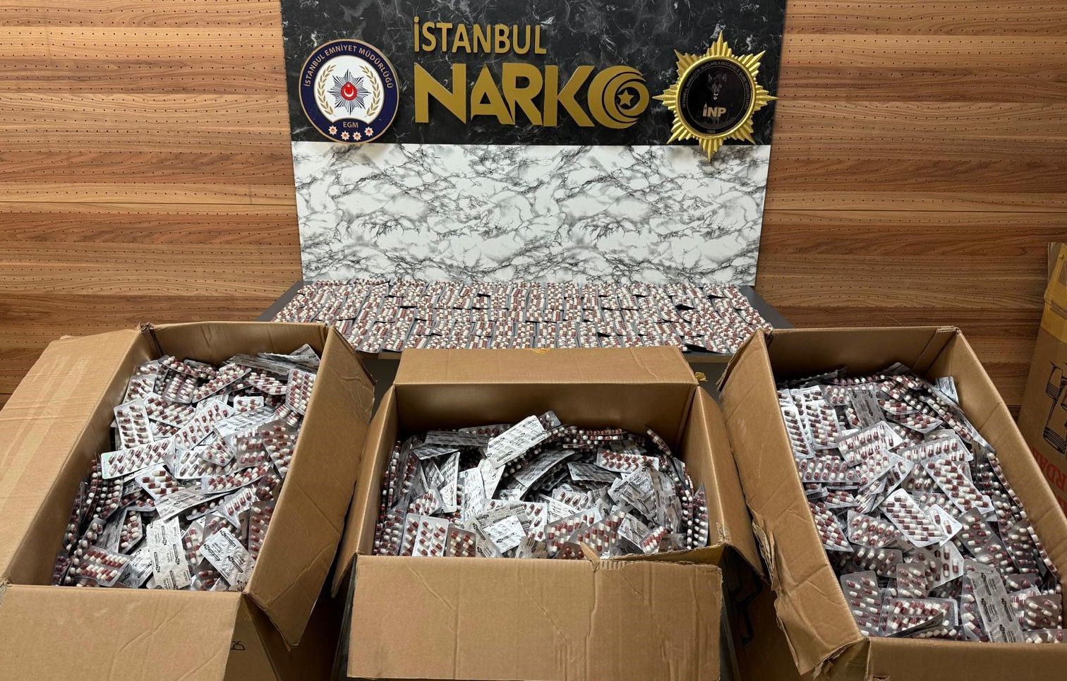 gungorende depoya uyusturucu baskini 3 gozalti 0 pWwTj1Wy