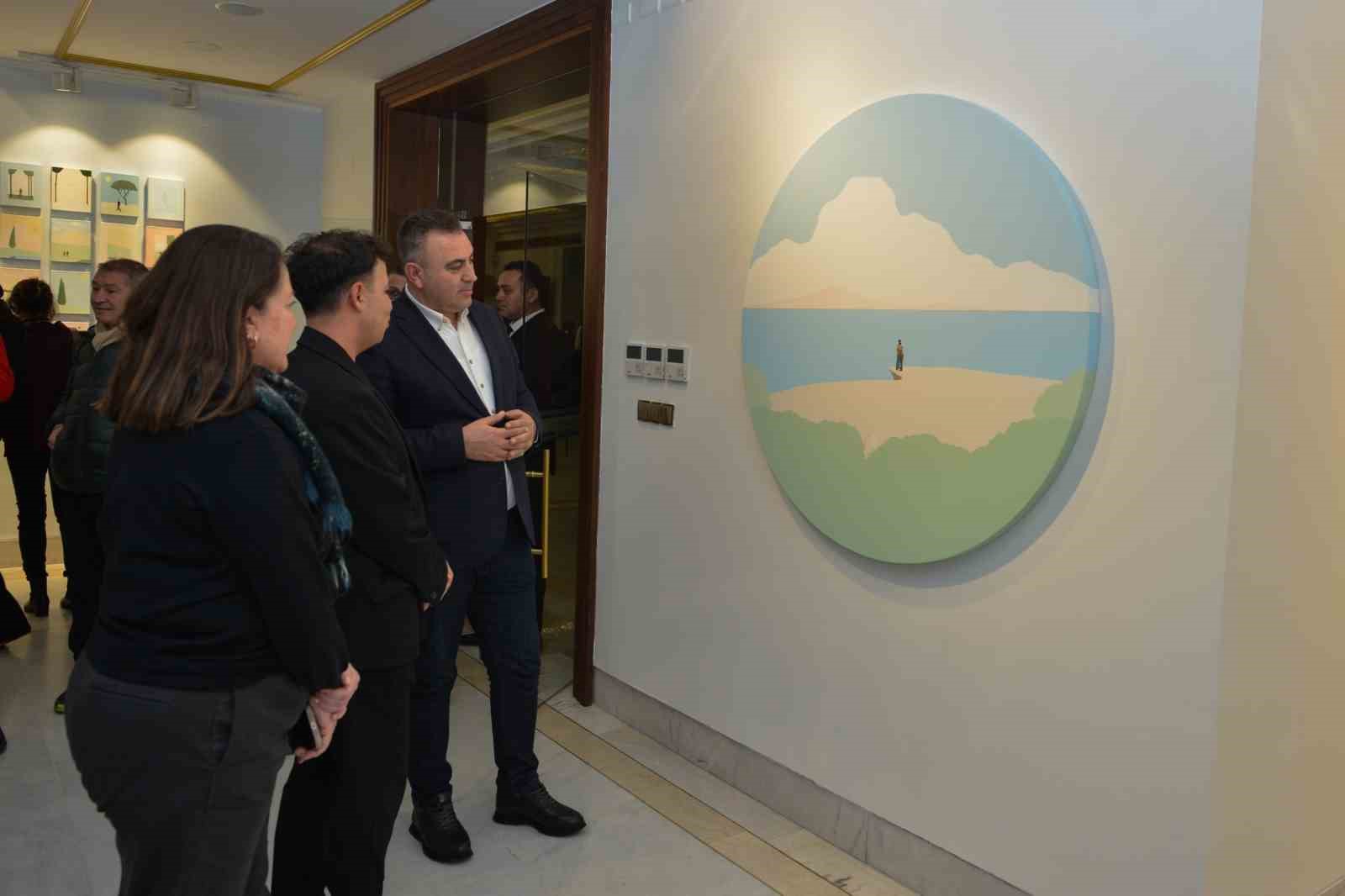 gunler sergisi sanatseverlerle bulustu 3 RDOi3piu
