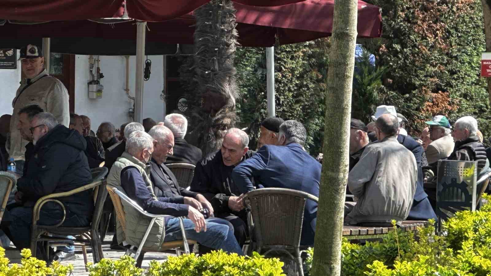 gunler sonra gunesi goren sakaryalilar solugu disarida aldi 0 eDifQS7z