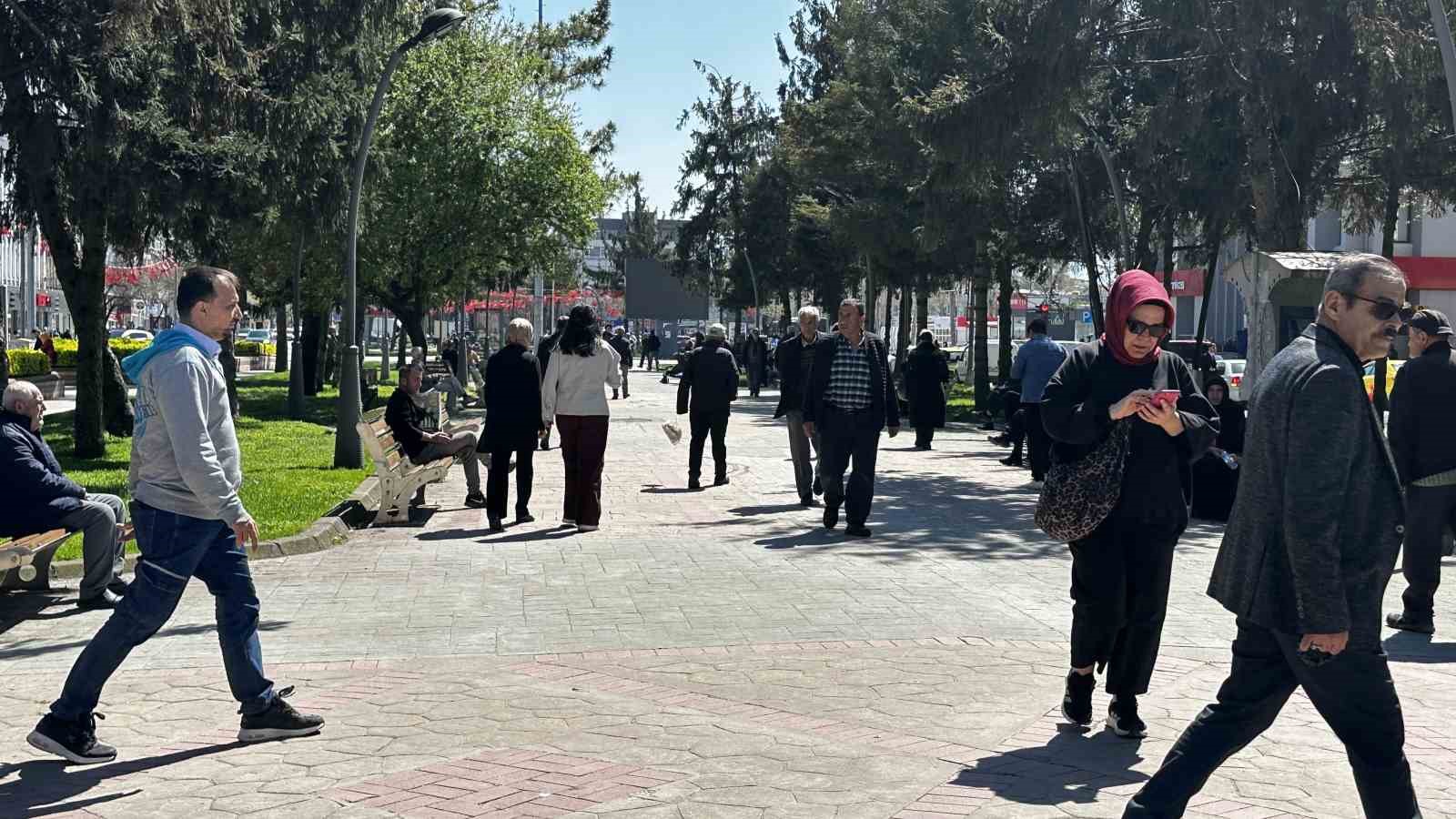 gunler sonra gunesi goren sakaryalilar solugu disarida aldi 2 zIrM1ZZp