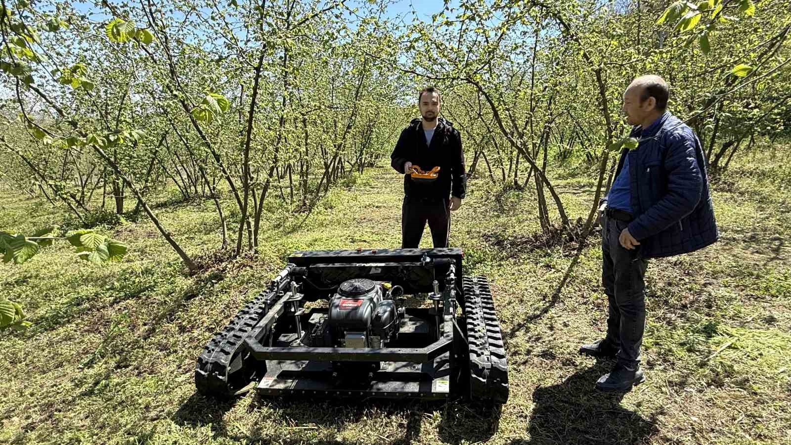 gunler suren isi 3 saatte bitiriyor ciftci ise hayretle izliyor 2 FjMXAVAH