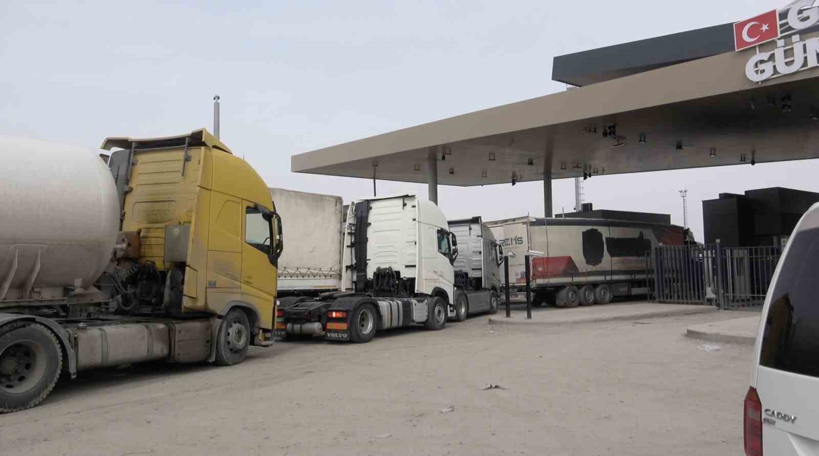 gurbulak sinir kapisinda bayram oncesi sessizlik 1 FL2kKetr