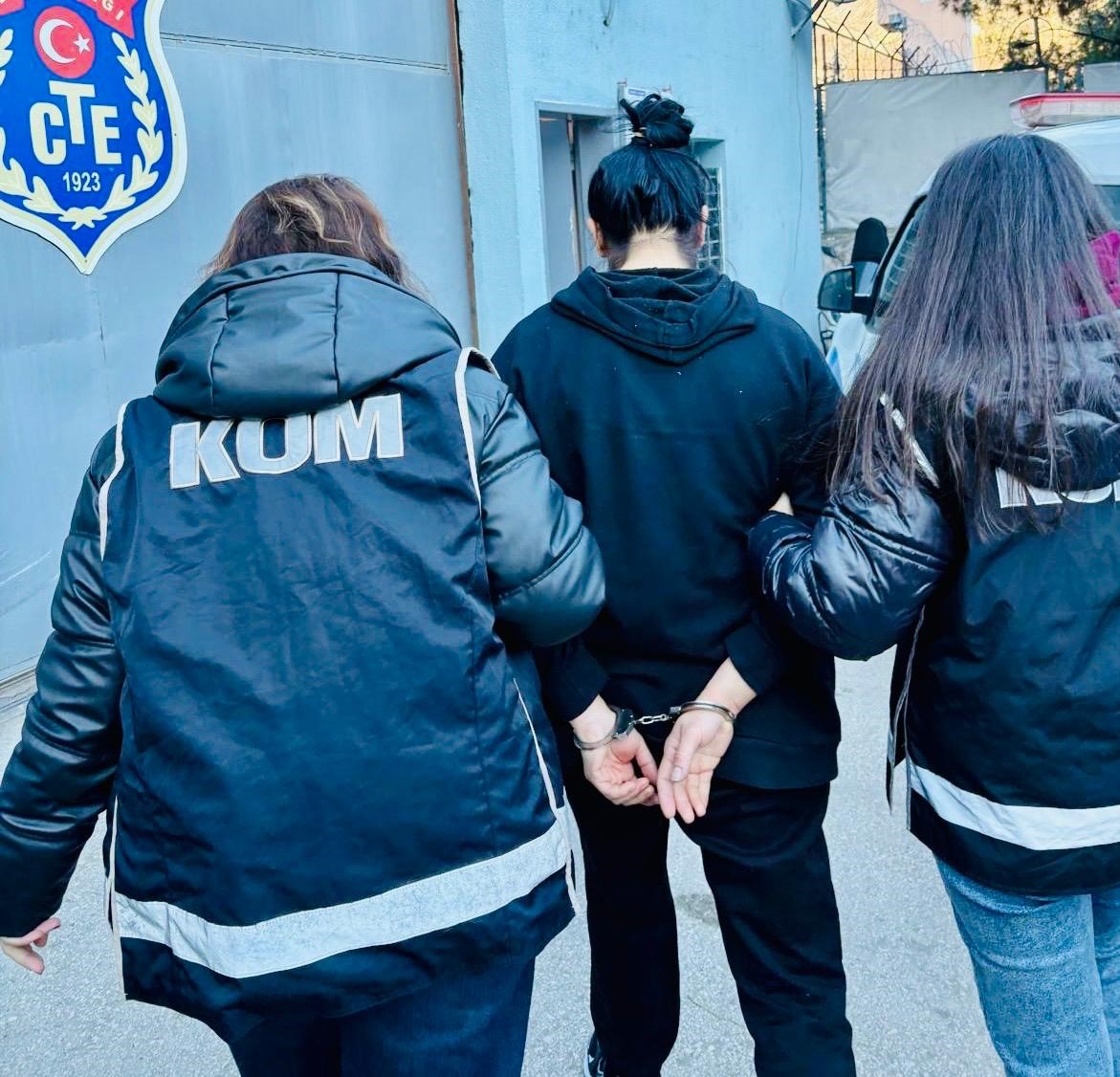 gurcistana kacmak isteyen uyusturucu suclusu hopada yakalandi 0