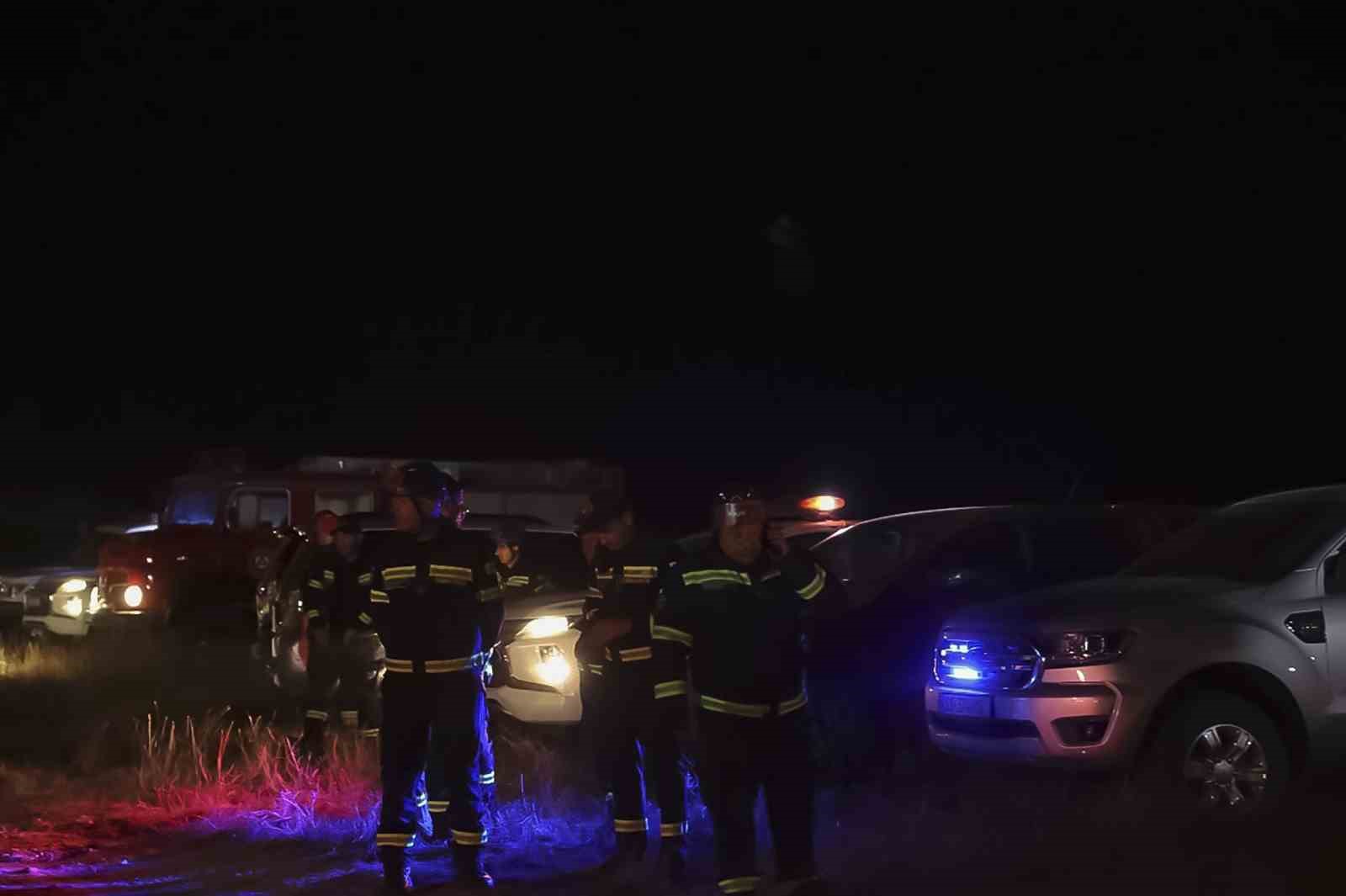 gurcistanda tskya ait kargo ucaginin dustugu bolgede calismalar devam ediyor 1