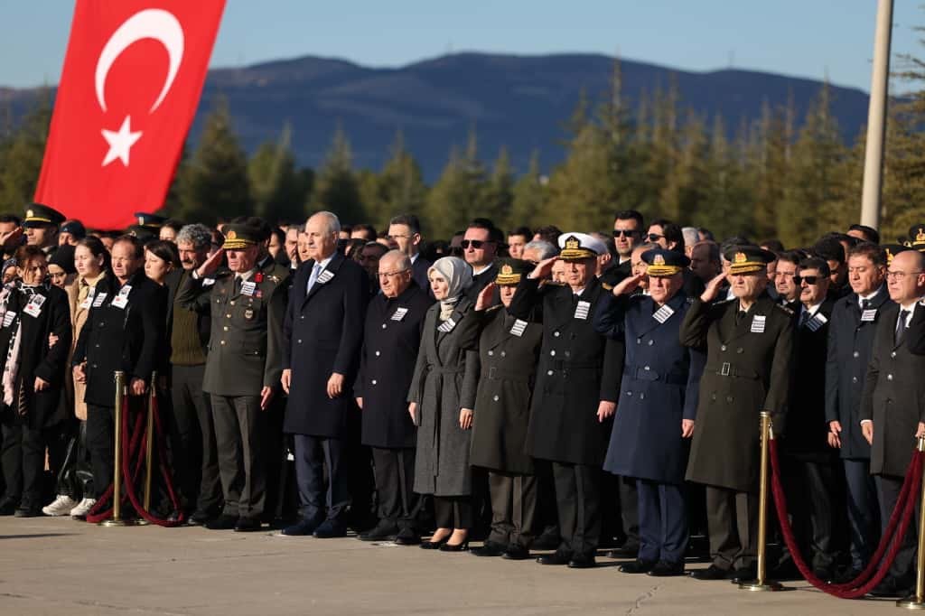 gurcistandaki ucak kazasinda sehit olan 20 asker icin toren duzenlendi 1 zrZOHaXq