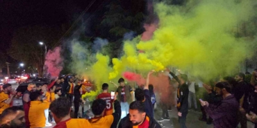 gurcistanin-marneuli-kentinde-galatasarayin-sampiyonlugu-coskuyla-kutlandi-7RPvER14.jpg
