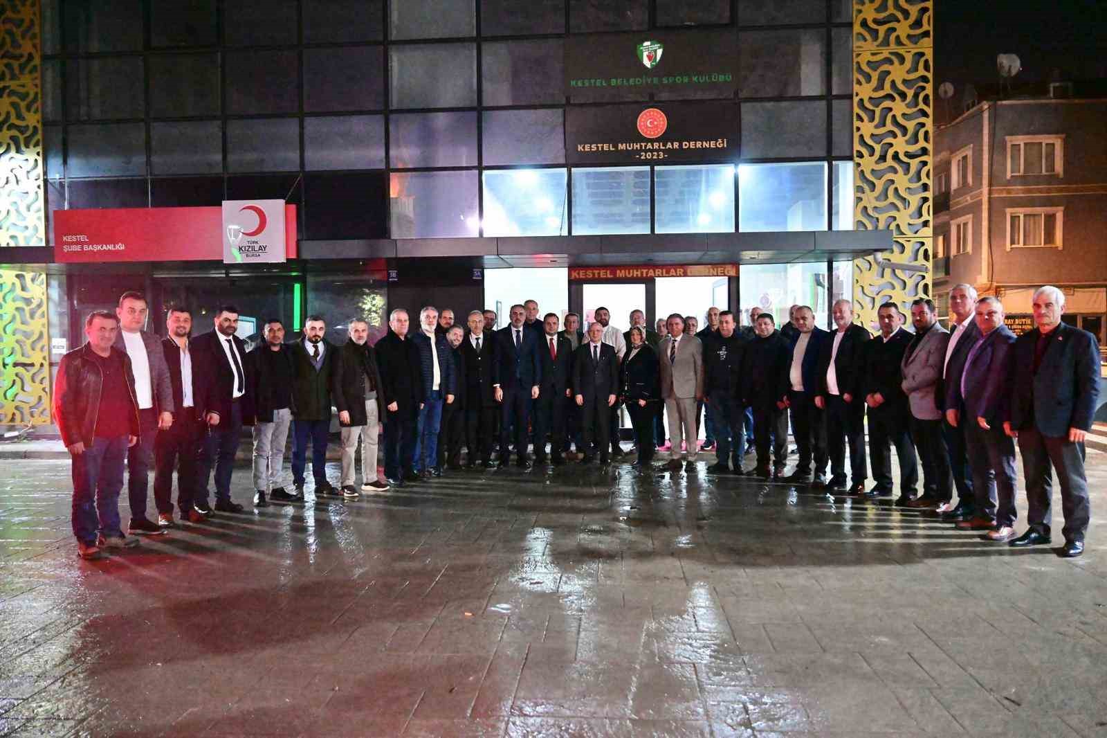 gurkandan buyuksehire sert cikis 4 ABIKGr88