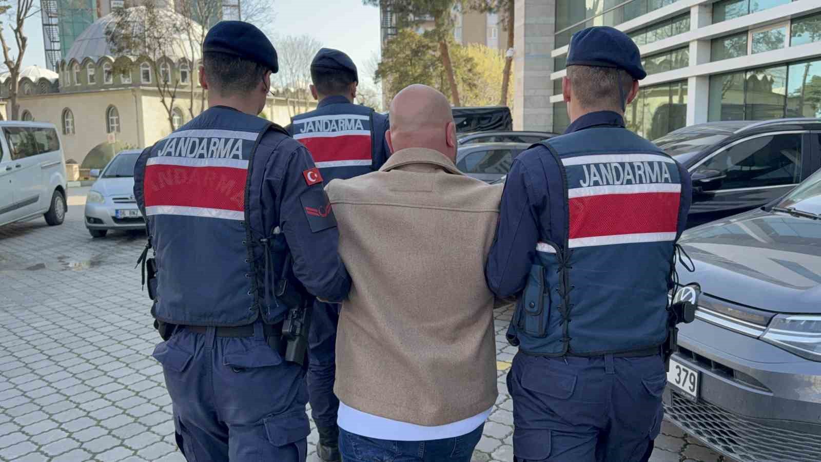 gurultu kavgasinda komsularini silahla vuran sahis edilen kufrun bedeli 2
