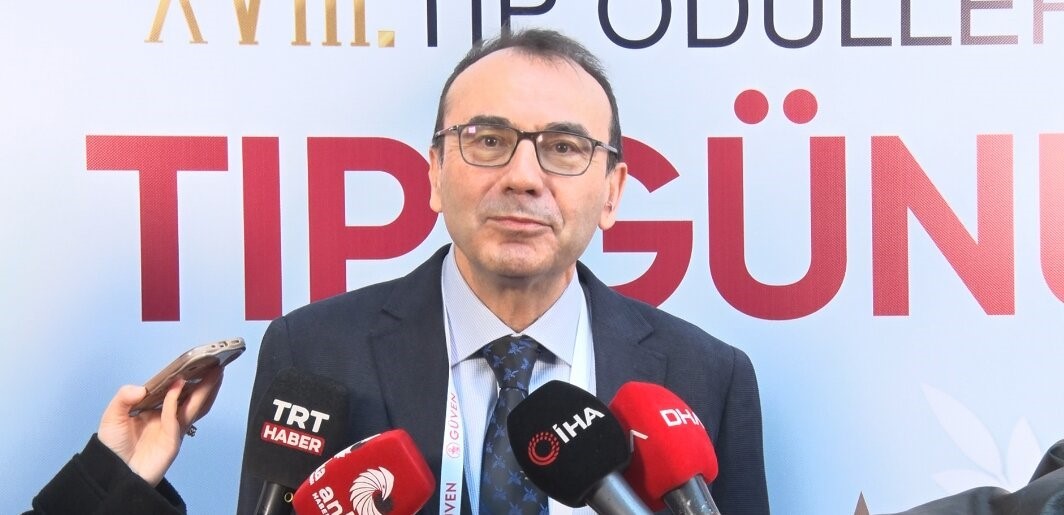 guven hastanesinden tip bayraminda odul toreni 3 dzF7AZeL