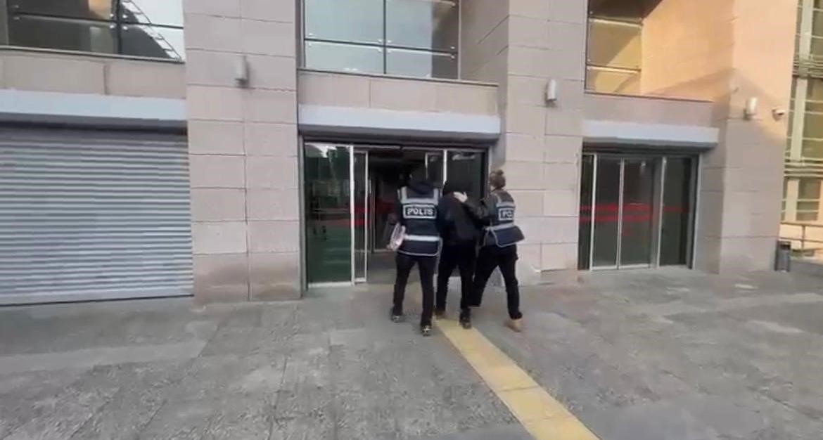 guvenlik kameralarini saniye saniye izleyerek hirsizlari yakaladilar 3