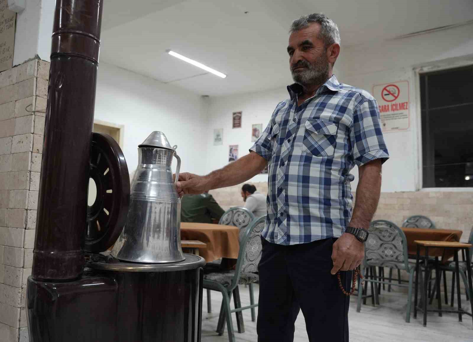 guzel kokmasi icin sobaya dokulen kolonya ortaligi savas alanina cevirdi 5 PUFX6dqU