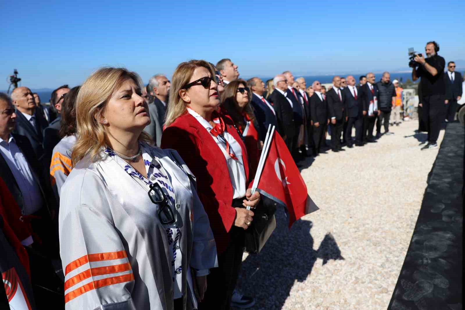 guzelbahce kampusunde cumhuriyet coskusu 10 qiLwfHkM