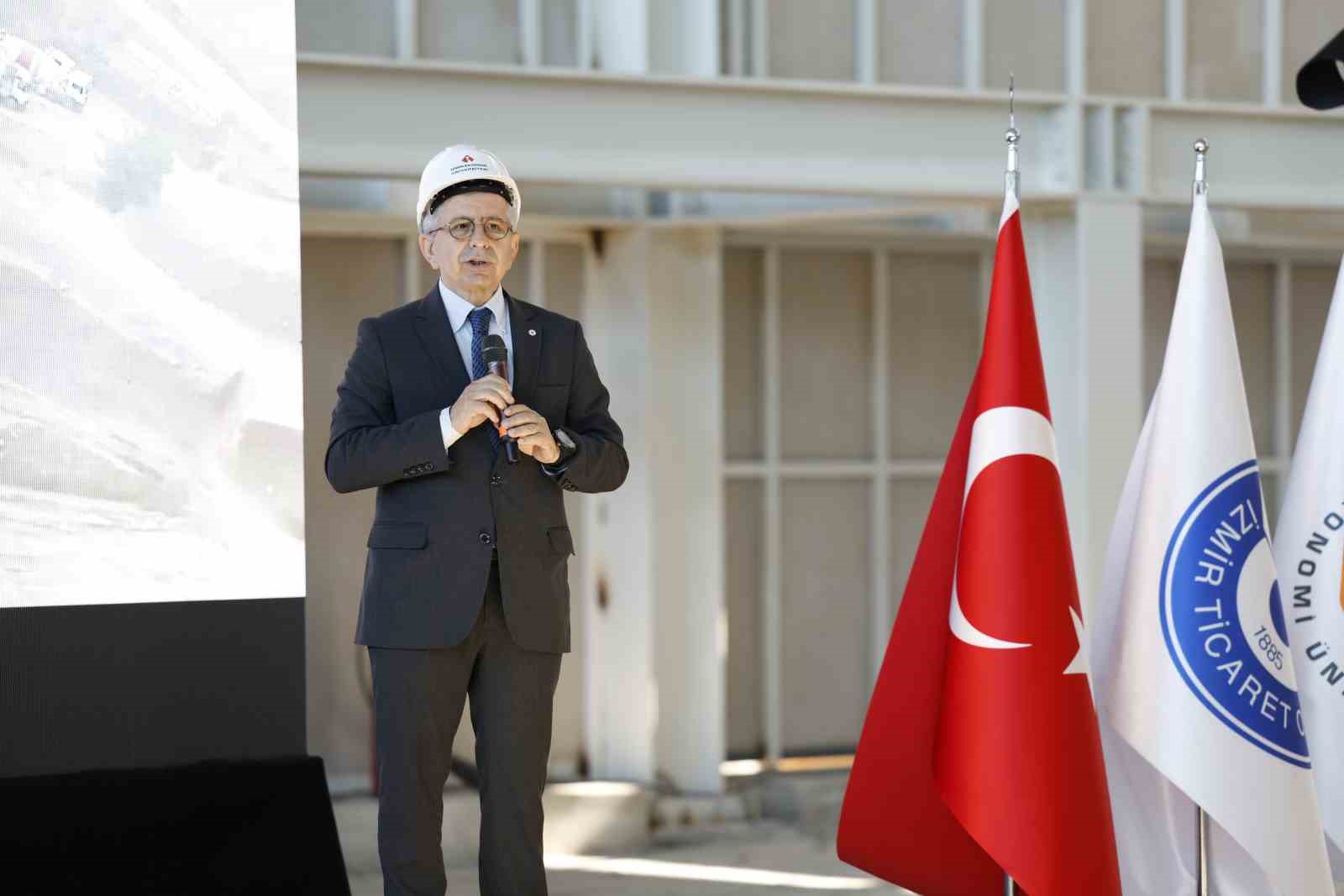 guzelbahce kampusunde cumhuriyet coskusu 7
