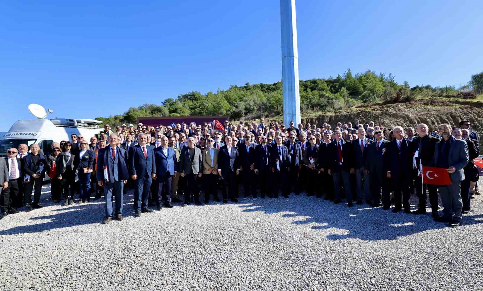 guzelbahce kampusunde cumhuriyet coskusu 9 Y5YUY84b