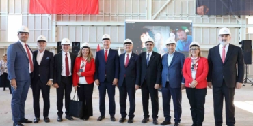 guzelbahce-kampusunde-cumhuriyet-coskusu-cM4clImD.jpg