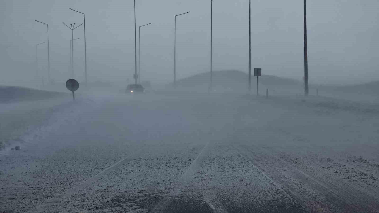 guzeldere gecidinde tipi trafigi olumsuz etkiliyor 10 qiVVMMQn