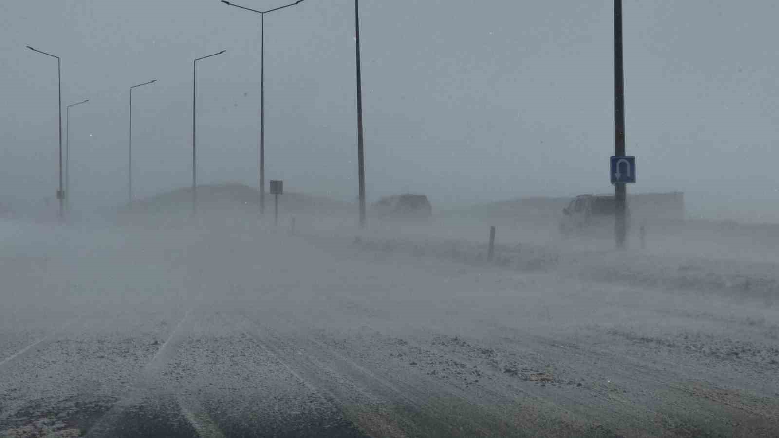 guzeldere gecidinde tipi trafigi olumsuz etkiliyor 12 EgVMHUU3