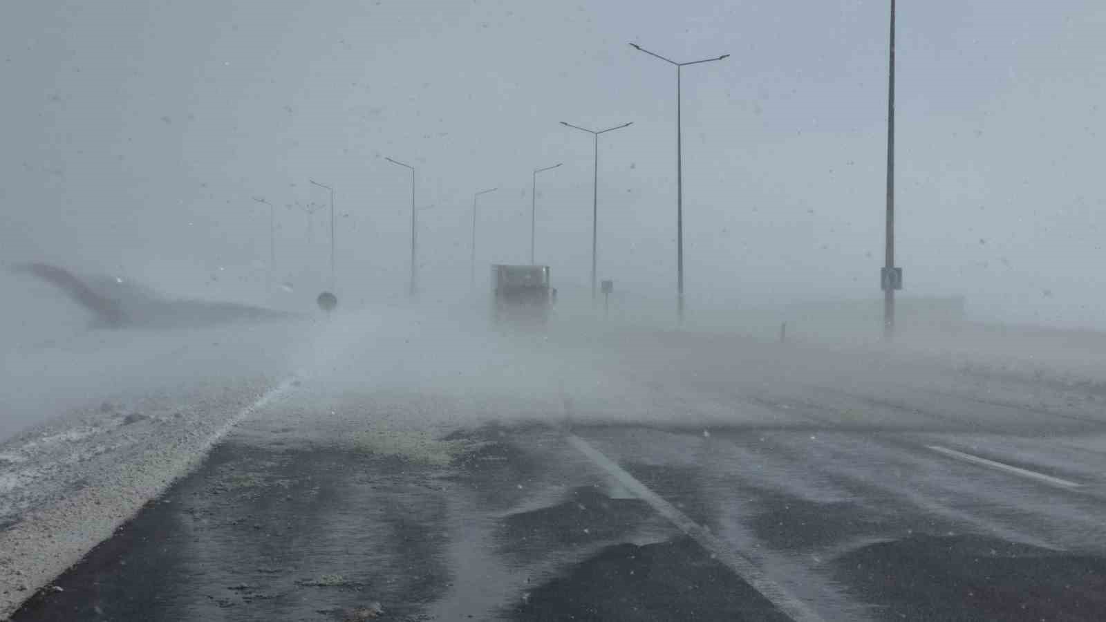 guzeldere gecidinde tipi trafigi olumsuz etkiliyor 16 a8y63OB4