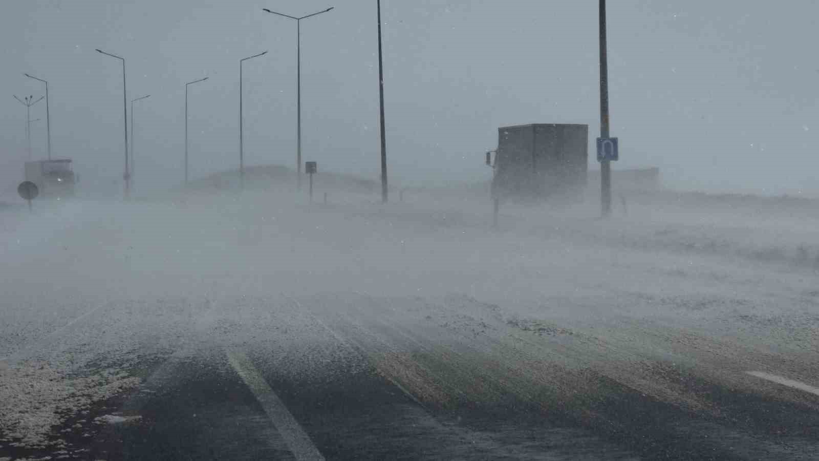 guzeldere gecidinde tipi trafigi olumsuz etkiliyor 7 8gDGyLQb