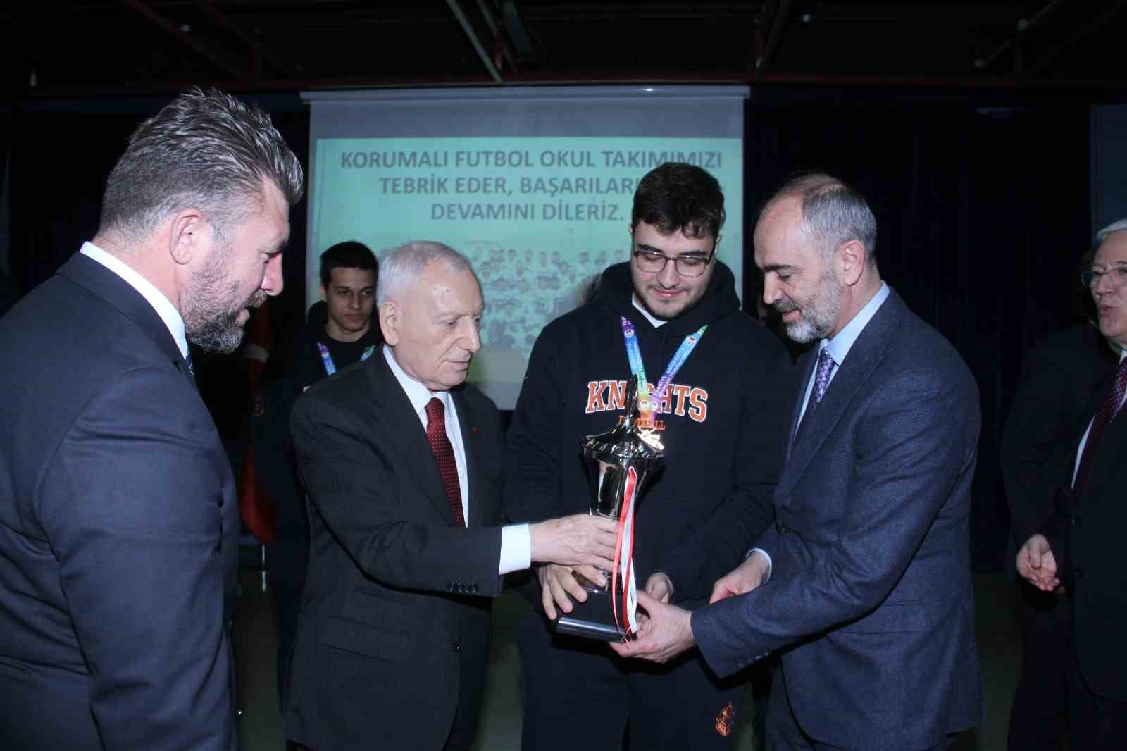 haberaldan sampiyonlara jest burs orani yuzde 20ye cikarildi 3 LfyeSci4