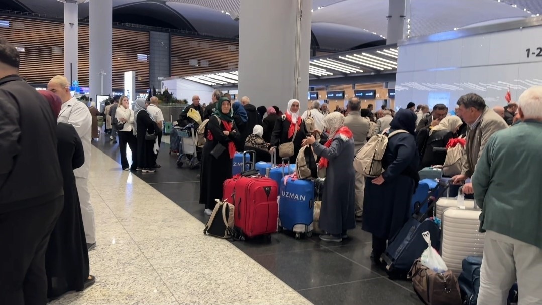 Hac kafilesi İstanbul Havalimanı’ndan kutsal topraklara dualarla uğurlandı 6 hac kafilesi istanbul havalimanindan kutsal topraklara dualarla ugurlandi 2 VHahS95P
