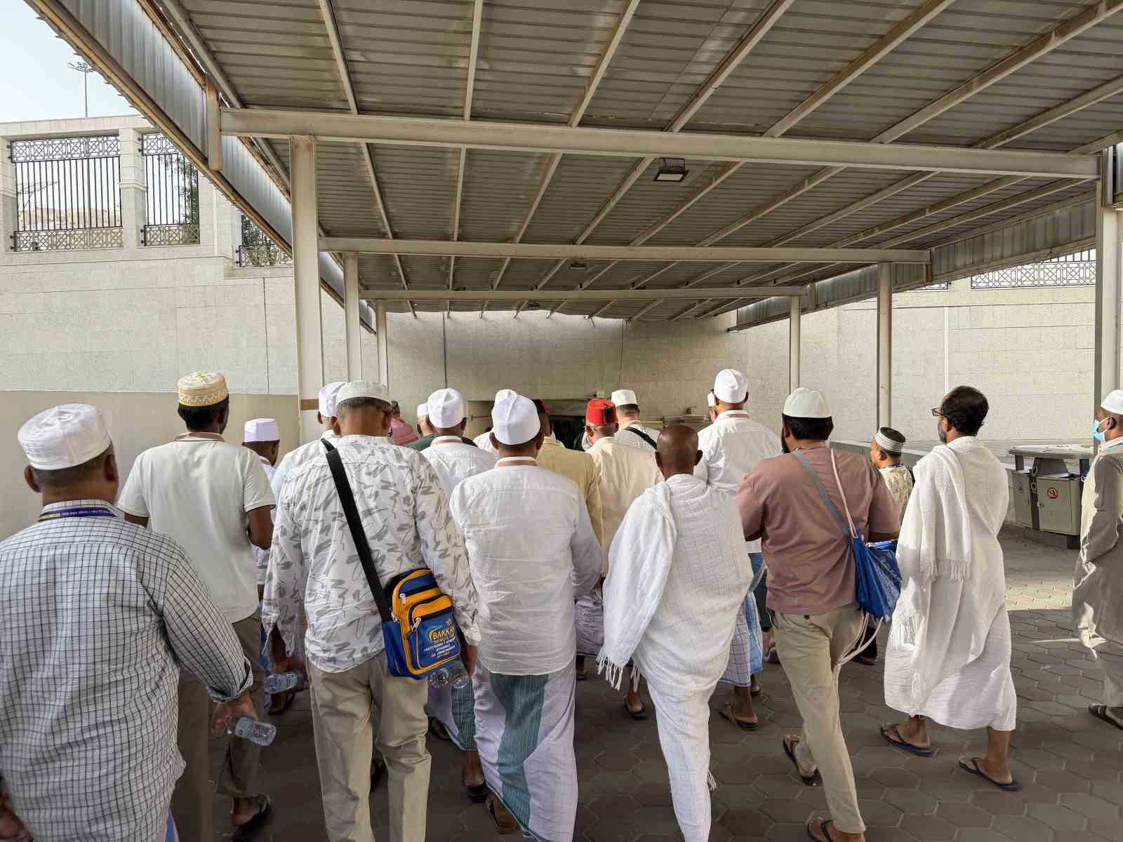 haci adaylari cennetul muallaya kosuyor 7 7aZ8us8k