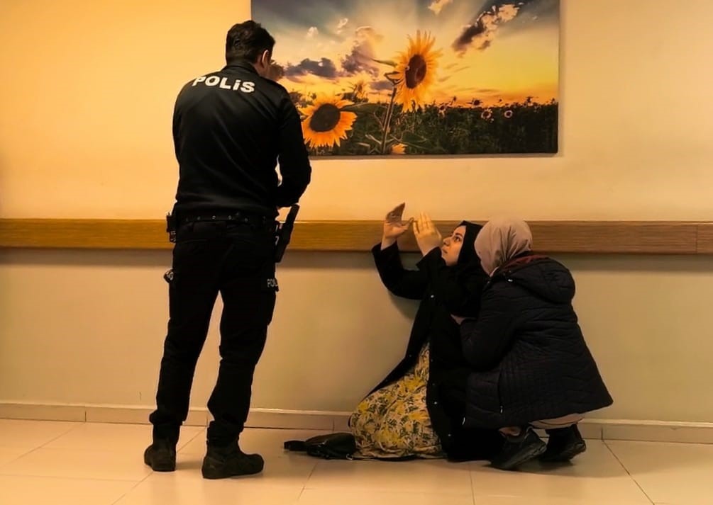 hafif ticari aracin carptigi cocuk agir yaralandi 1 JzFXNf91