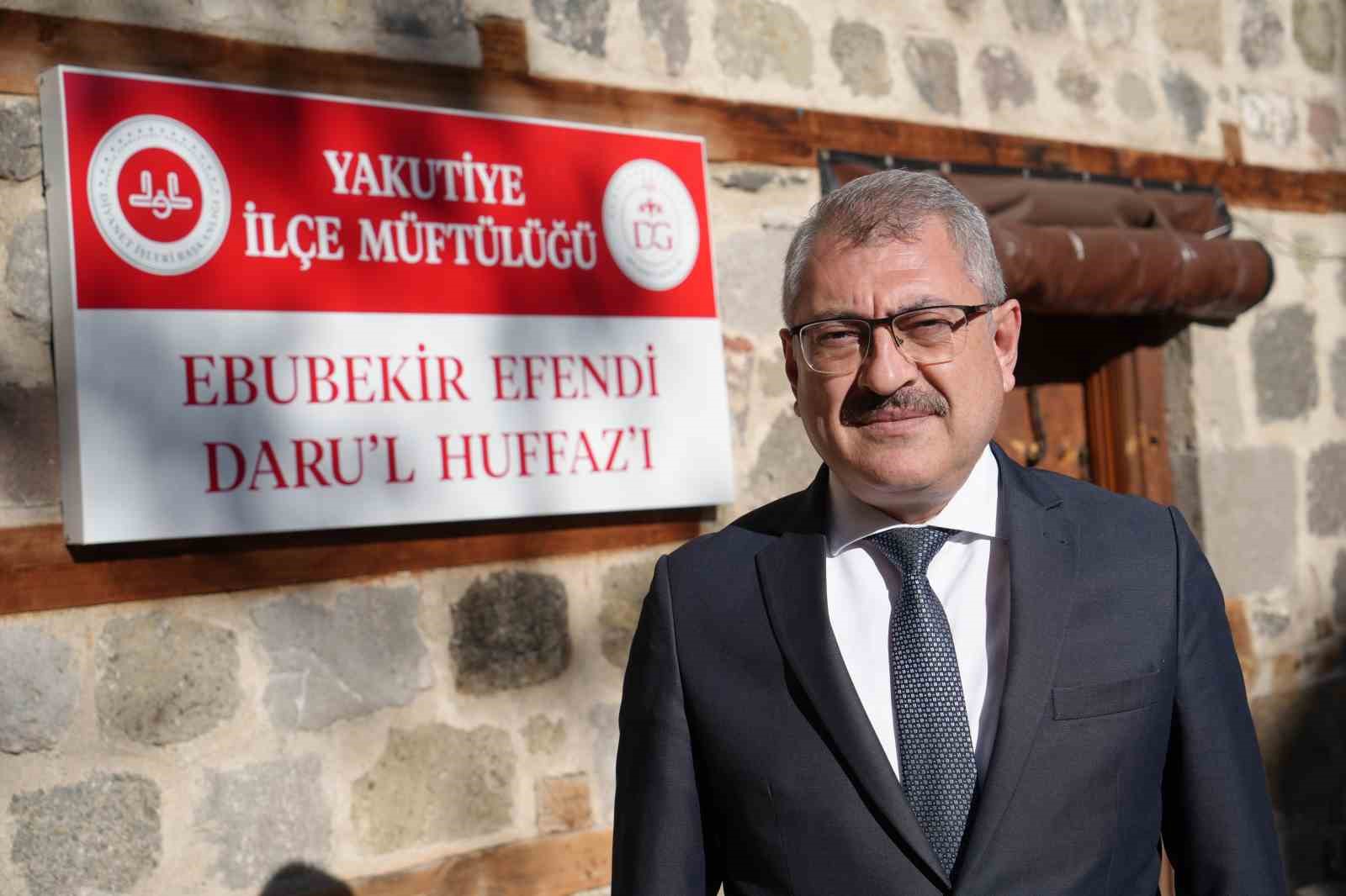 Hafızlık eğitimine Erzurum’dan örnek model 9 hafizlik egitimine erzurumdan ornek model 5 cjEYvPtf