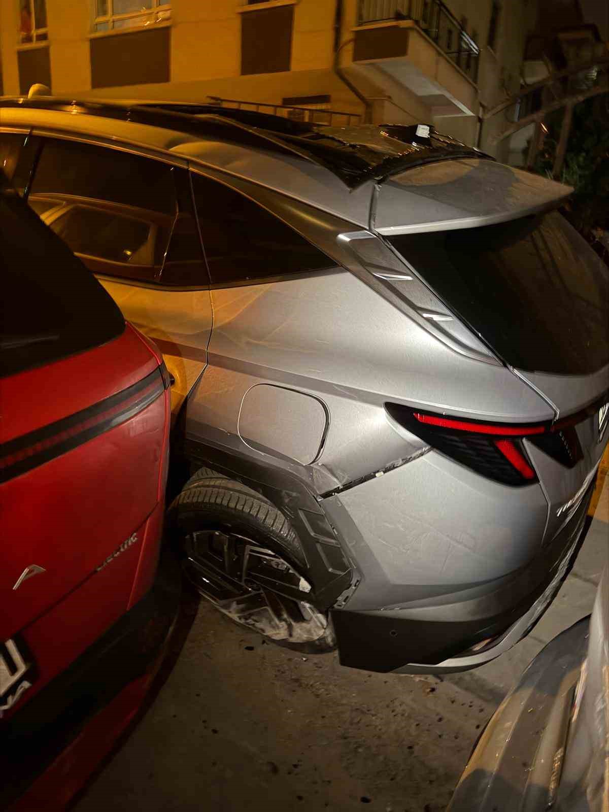hafriyat kamyonunun bahcedeki 4 araca carptigi kaza kameda 6 tue8rP62