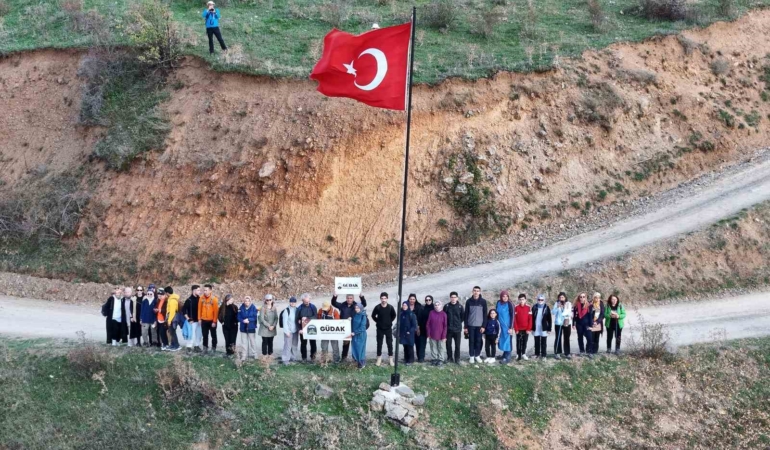 hafta-sonlari-onlar-icin-bir-dogal-terapi-gibi-geciyor-SBQHnvck.jpg