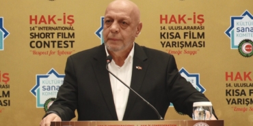 hak-is-baskani-arslan-setlerde-yatip-kalkmak-zorunda-kalan-insanlarin-temel-pek-cok-haklarindan-mahrum-kLDDkQg5.jpg