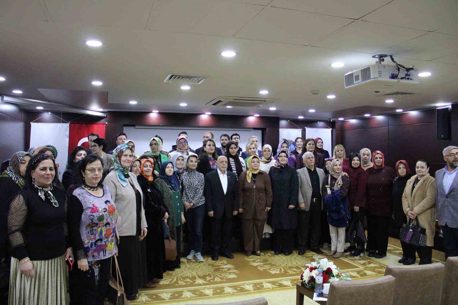 HAK-İŞ Genel Başkanı Arslan: "Asgari Ücret Tespit Komisyonu’ndan sağlıklı bir asgari ücret çıkmaz" 5 hak is genel baskani arslan asgari ucret tespit komisyonundan saglikli bir asgari ucret cikmaz 1 yv3nR6rg