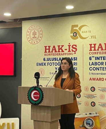hak-is-genel-baskani-arslan-fotograf-yarismamizin-6ncisi-uluslararasi-duzeyde-gerceklestirdigimiz-bir-fotograf-yarismasina-donustu-8zLRekw4.jpg