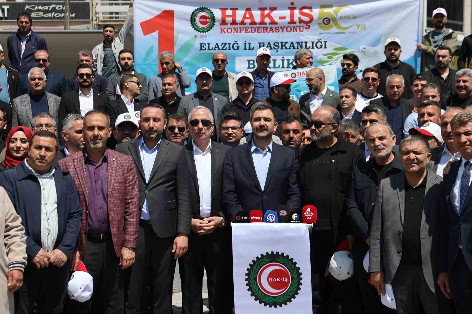Hak-İş Konfederasyonu Başkan Yardımcısı Kayabaş: "İşçi arkadaşlarımız için mutlak iş güvencesini sağlayan sisteme geçilmesini öneriyoruz" 6 hak is konfederasyonu baskan yardimcisi kayabas isci arkadaslarimiz icin mutlak is guvencesini saglayan sisteme gecilmesini UueKTa32
