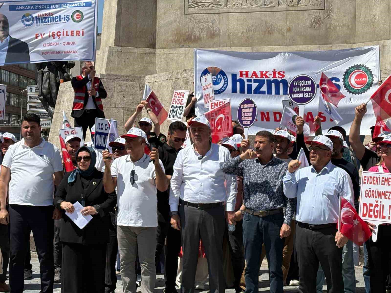 HAK-İŞ’ten ev işçileri için çağrı: "Ev işi de iştir, ev işçisi de işçidir" 5 hak isten ev iscileri icin cagri ev isi de istir ev iscisi de iscidir 1