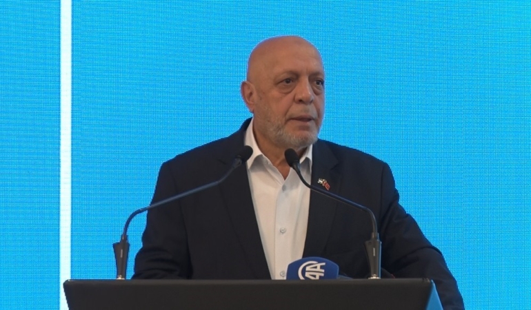 hak-isten-sendikal-bakis-acisiyla-engelli-bireyler-icin-guclu-bir-gelecek-calistayi-Lk1qqRR2.jpg
