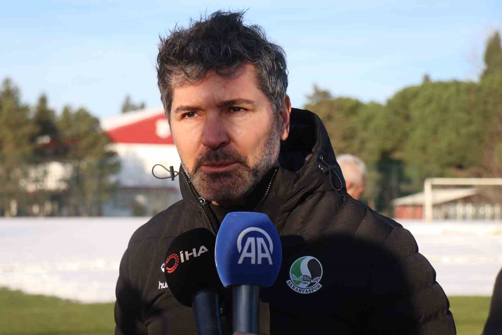 Hakan Kutlu: "Sakaryaspor’u yakışan yerlere getireceğimize inanıyoruz" 10 hakan kutlu sakaryasporu yakisan yerlere getirecegimize inaniyoruz 6 TR5MiGXz